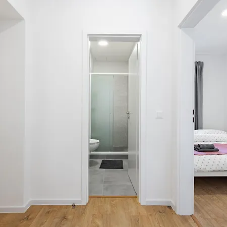 Levicka - 4 * Bratislava